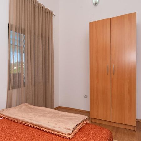Apartman Sara Bar Exterior photo