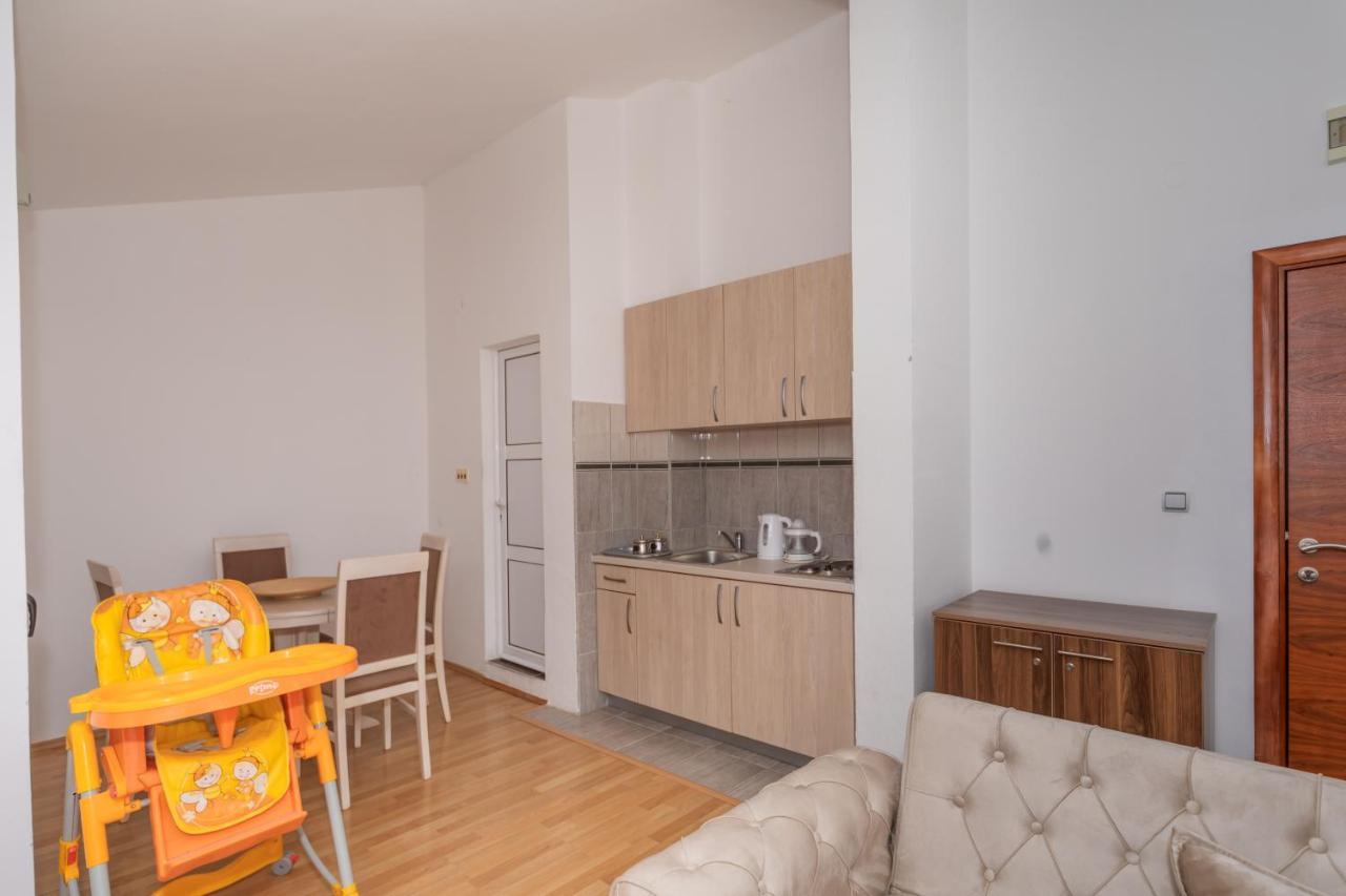 Apartman Sara Bar Exterior photo