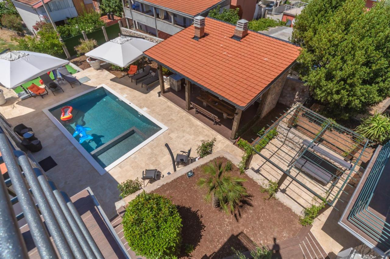 Apartman Sara Bar Exterior photo