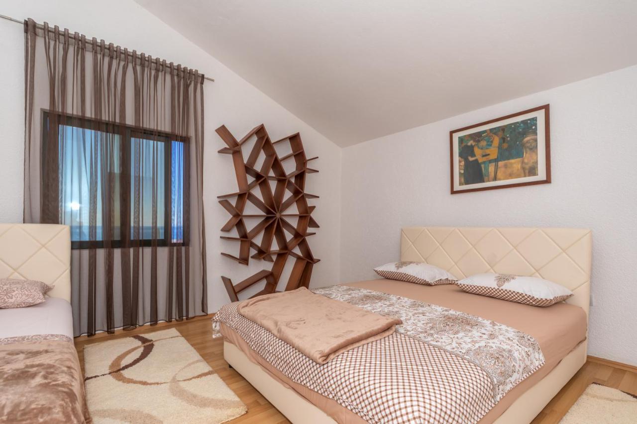 Apartman Sara Bar Exterior photo