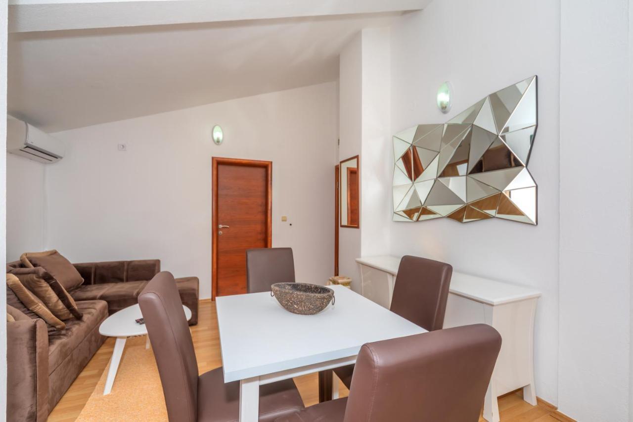 Apartman Sara Bar Exterior photo